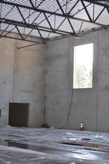 Athletic center hard-hat tour, August 2018