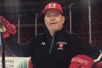 CA head coach for ice hockey Chris Delaney