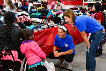 Hundreds of CA students volunteer for the annual Students H.O.P.E. holiday event
