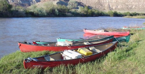 Canoe the Gunnison
