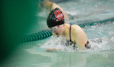 CA_GWSwimMeet_CHM2556