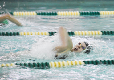 CA_GWSwimMeet_CHM2801