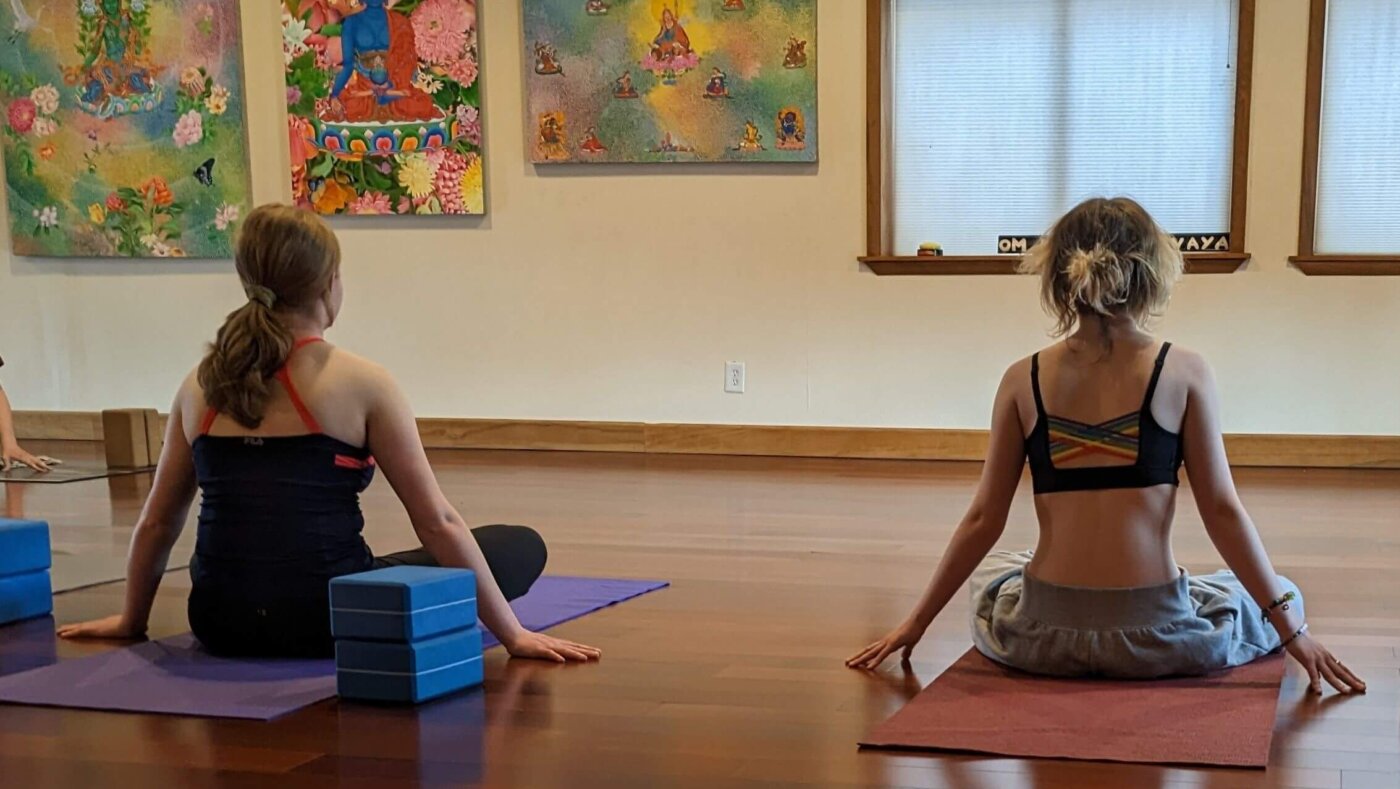 Yoga Interim