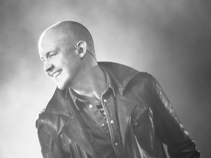 Isaac Slade will open the 2022 CA Concert.